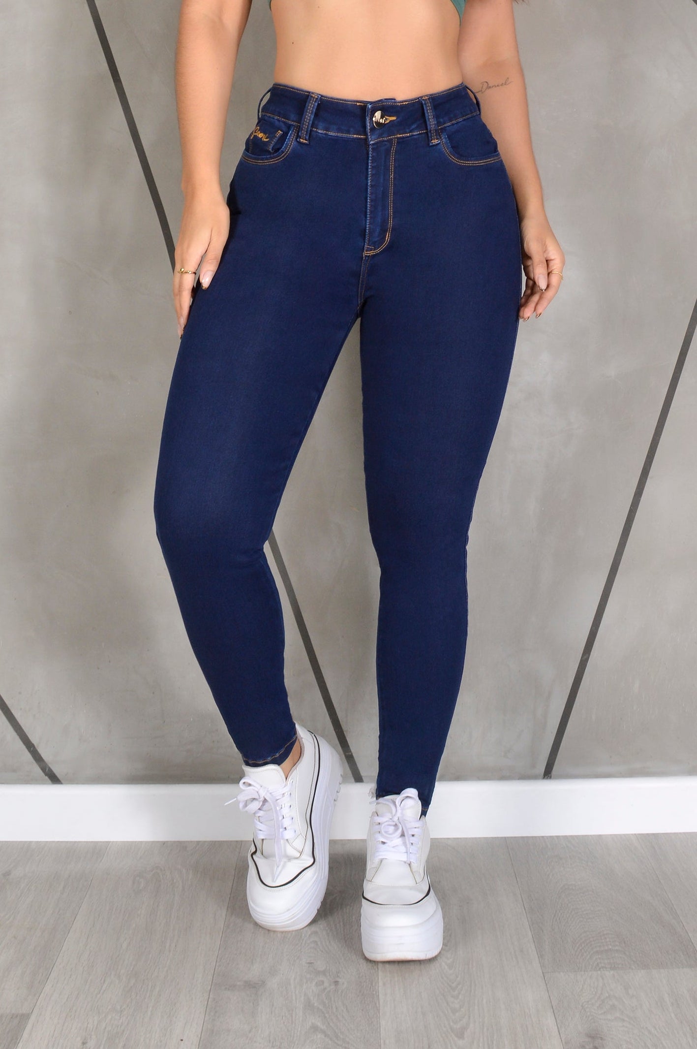 JEANS SKINNY MUJER TIRO ALTO REF 6157