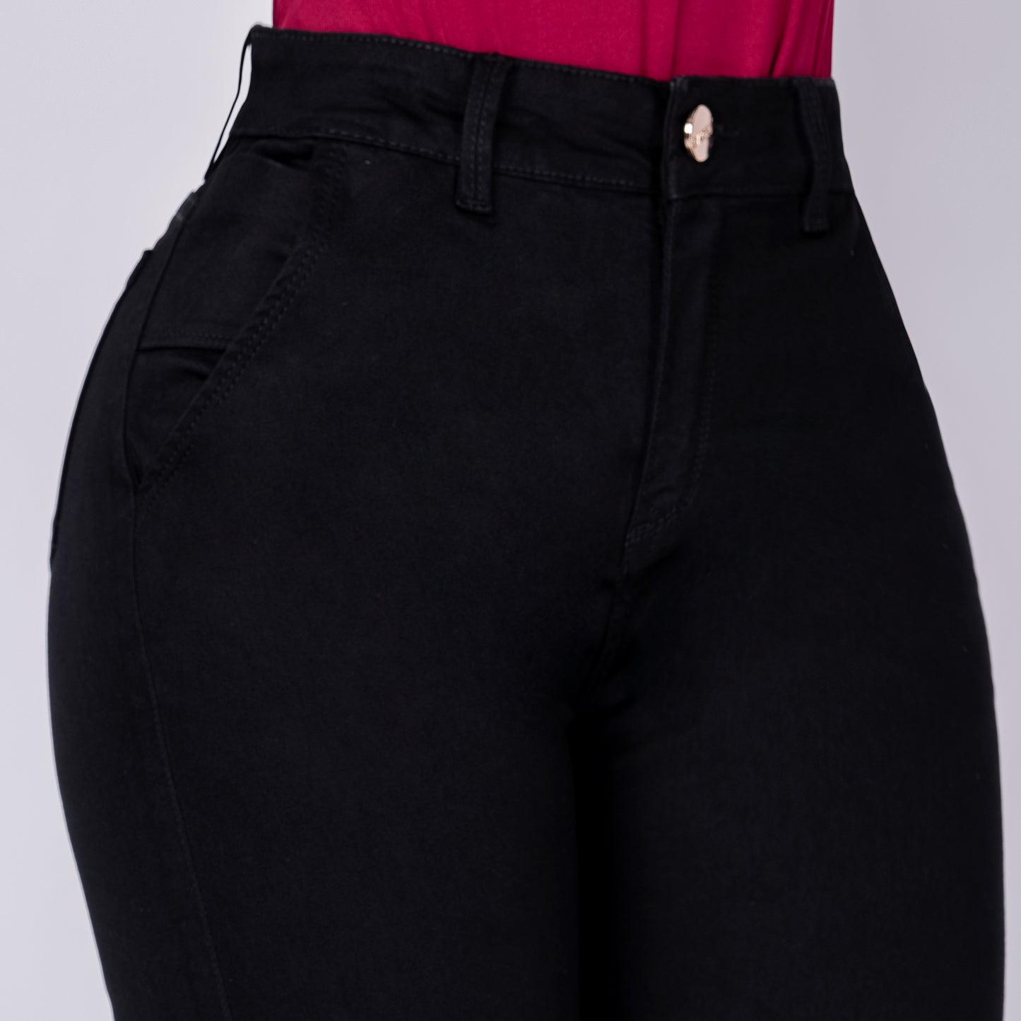 JEANS BOTA ANCHA TIRO ALTO REF 2601 NEGRO