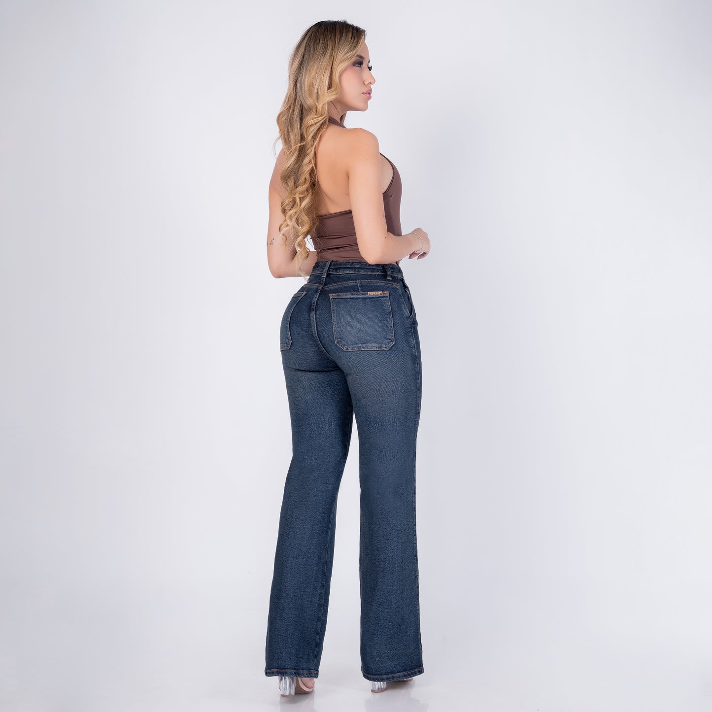 JEANS BOTA RECTA TIRO ALTO REF 6186