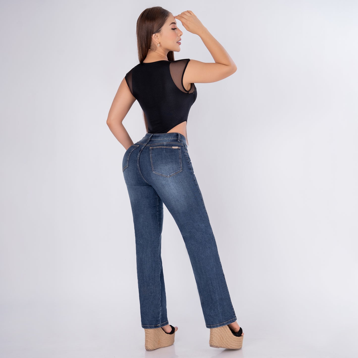JEANS BOTA RECTA TIRO ALTO REF 6188