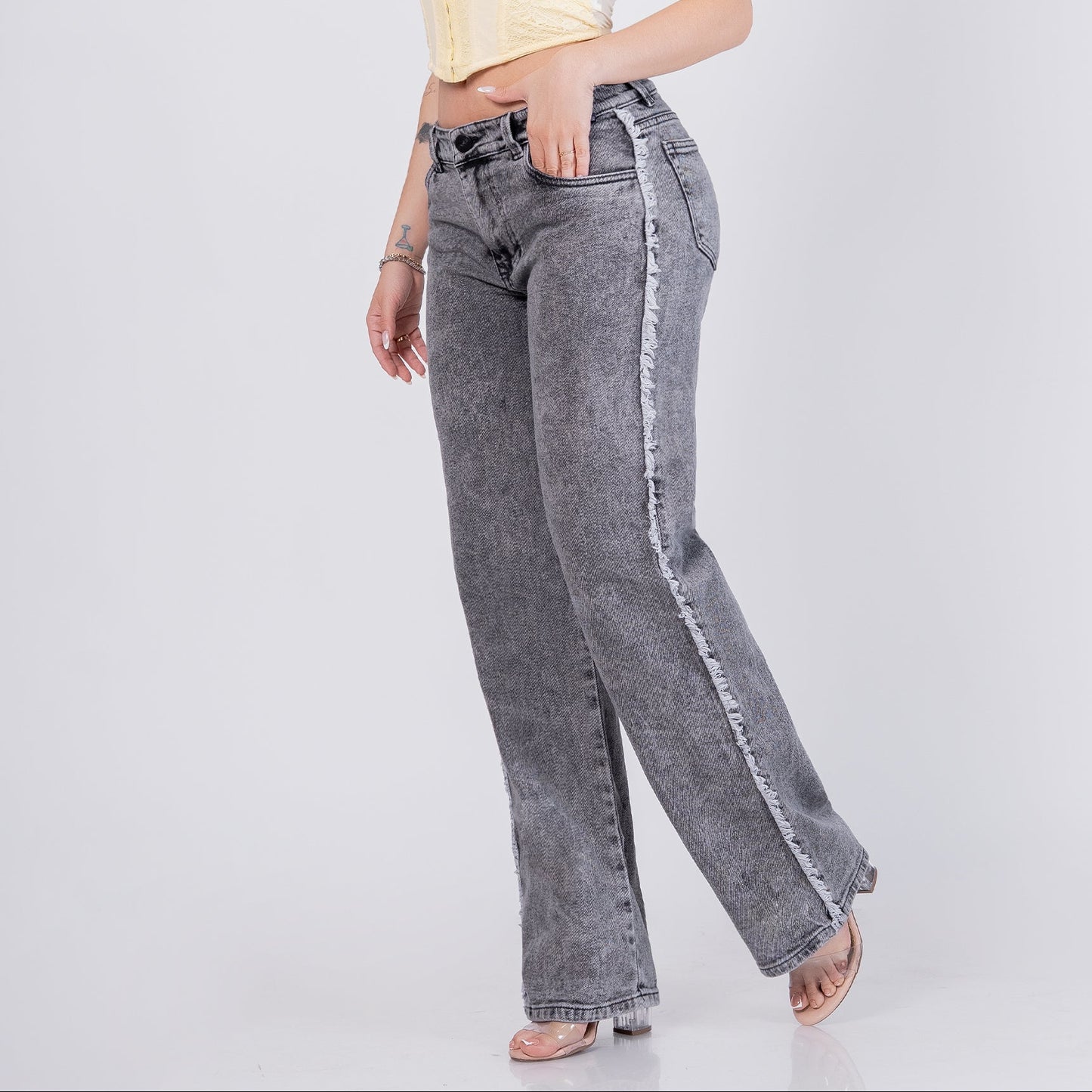 JEANS BOTA RECTA TIRO ALTO REF 6198