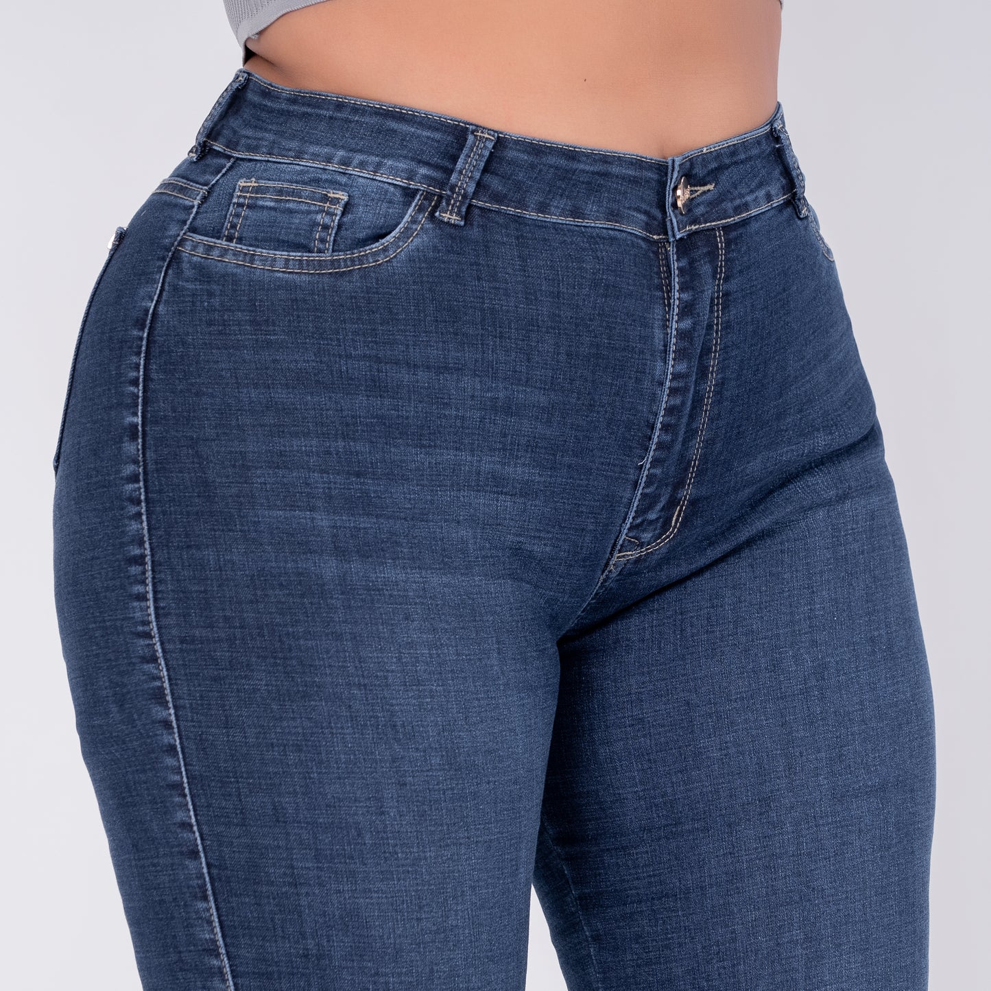 JEANS BOTA RECTA TIRO ALTO STRECH  REF 6187 PLUS