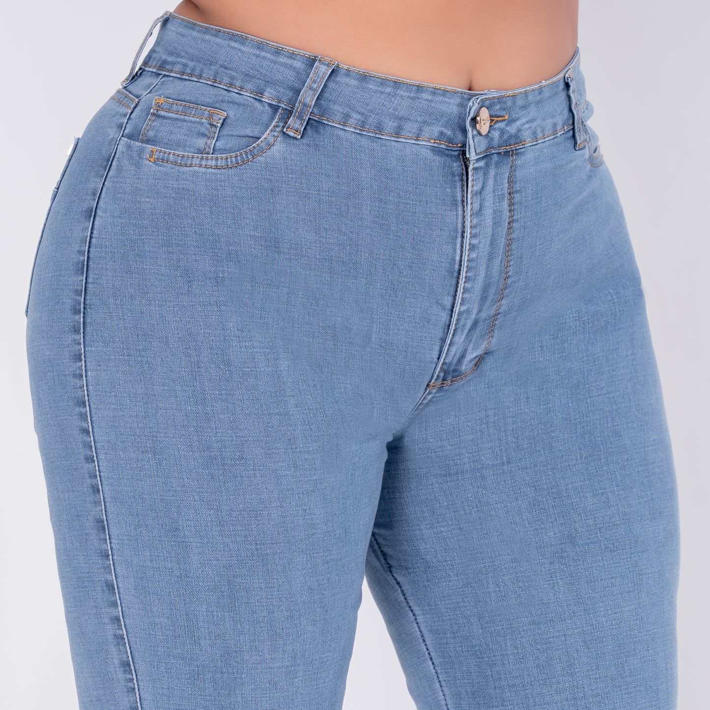 JEANS BOTA ANCHA TIRO ALTO STRECH  REF 6189 PLUS